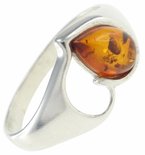 Каблучка з бурштином «Серце»